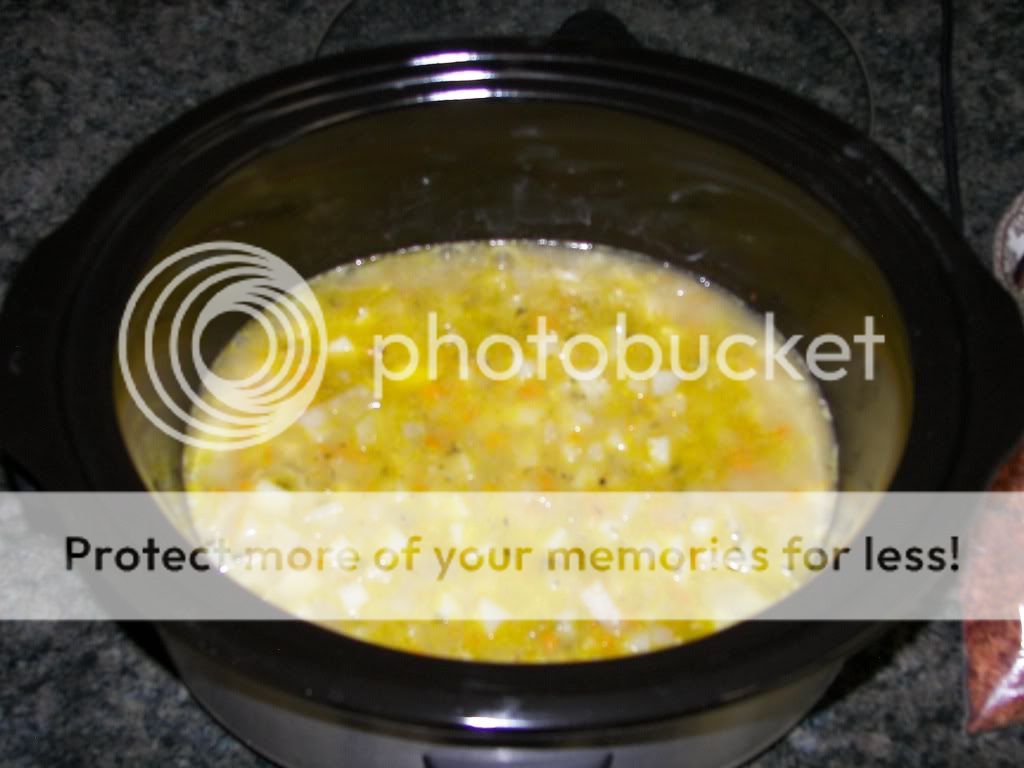 SMOKED MACKINAW AND PIKE CHOWDER